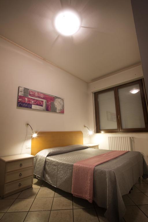 Soggiorno Iris Hotel Siena Bagian luar foto